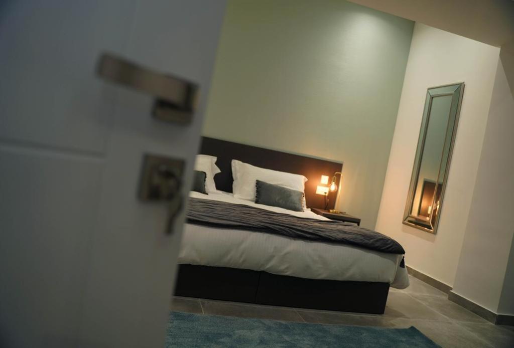 Private Rooms With Bathroom In วัลเลตตา ภายนอก รูปภาพ